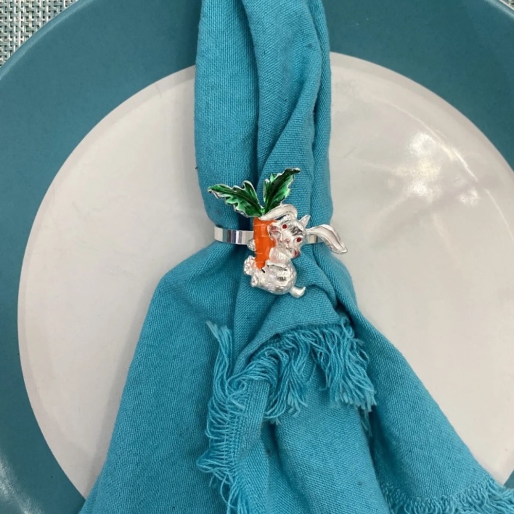 6 piece Easter Bunny napkin rings